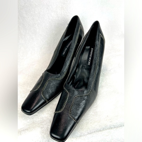 Jennifer Moore, black leather square toe heel - Picture 5 of 7